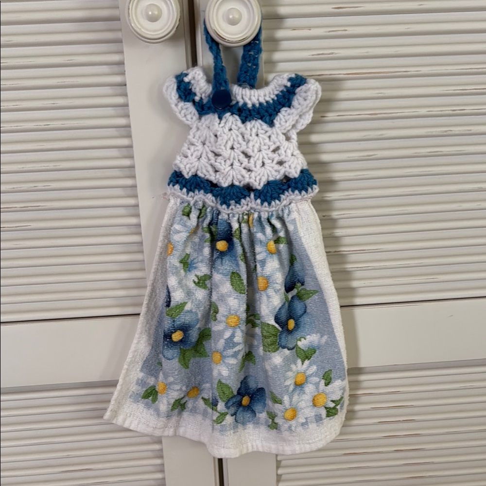 Super Cute Daisies Crochet Top Hanging Kitchen Towel